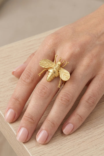 ANILLO BICHO