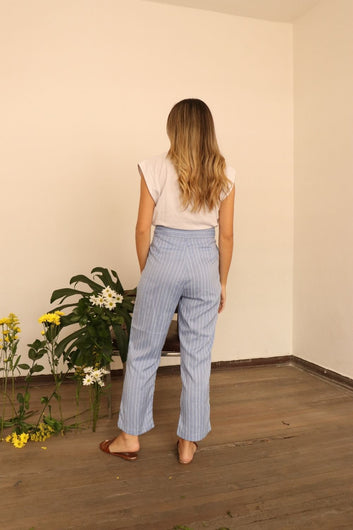 Pantalón recto estampado a rayas azul bebe